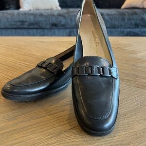 Ferragamo Nicolina Loafers in Midnight Blue Sz 9.5 4A